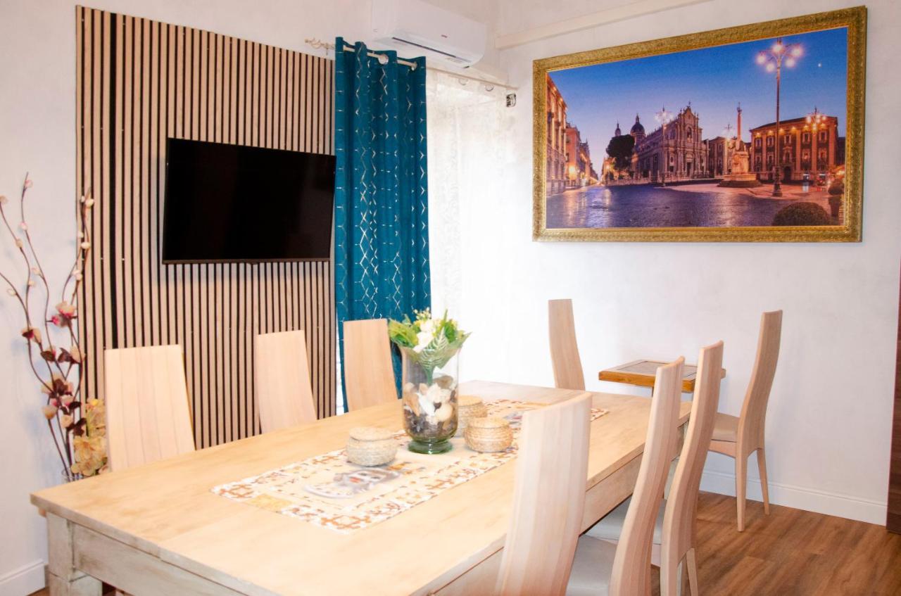 Al Borgo Apartment Катания Екстериор снимка