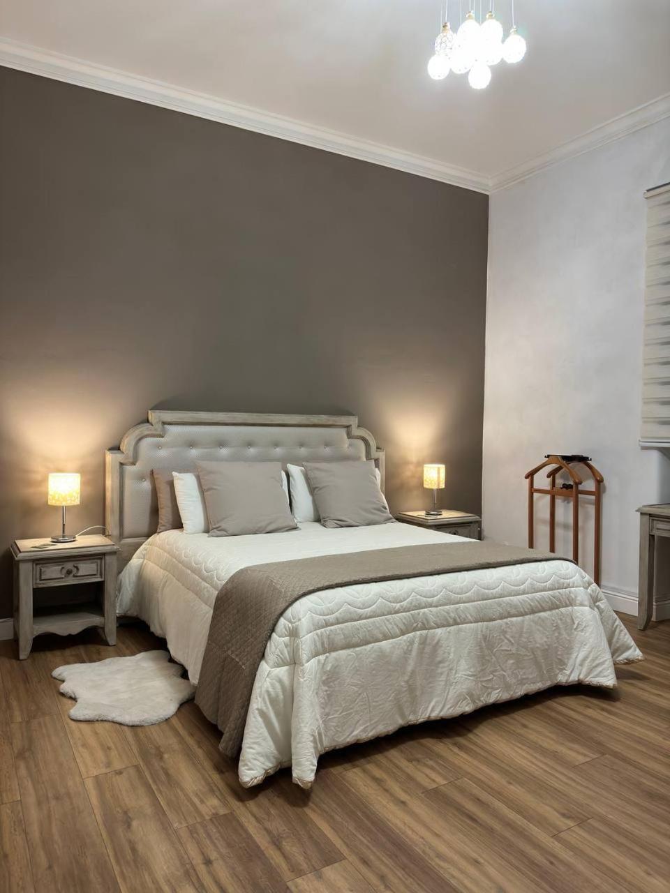 Al Borgo Apartment Катания Екстериор снимка