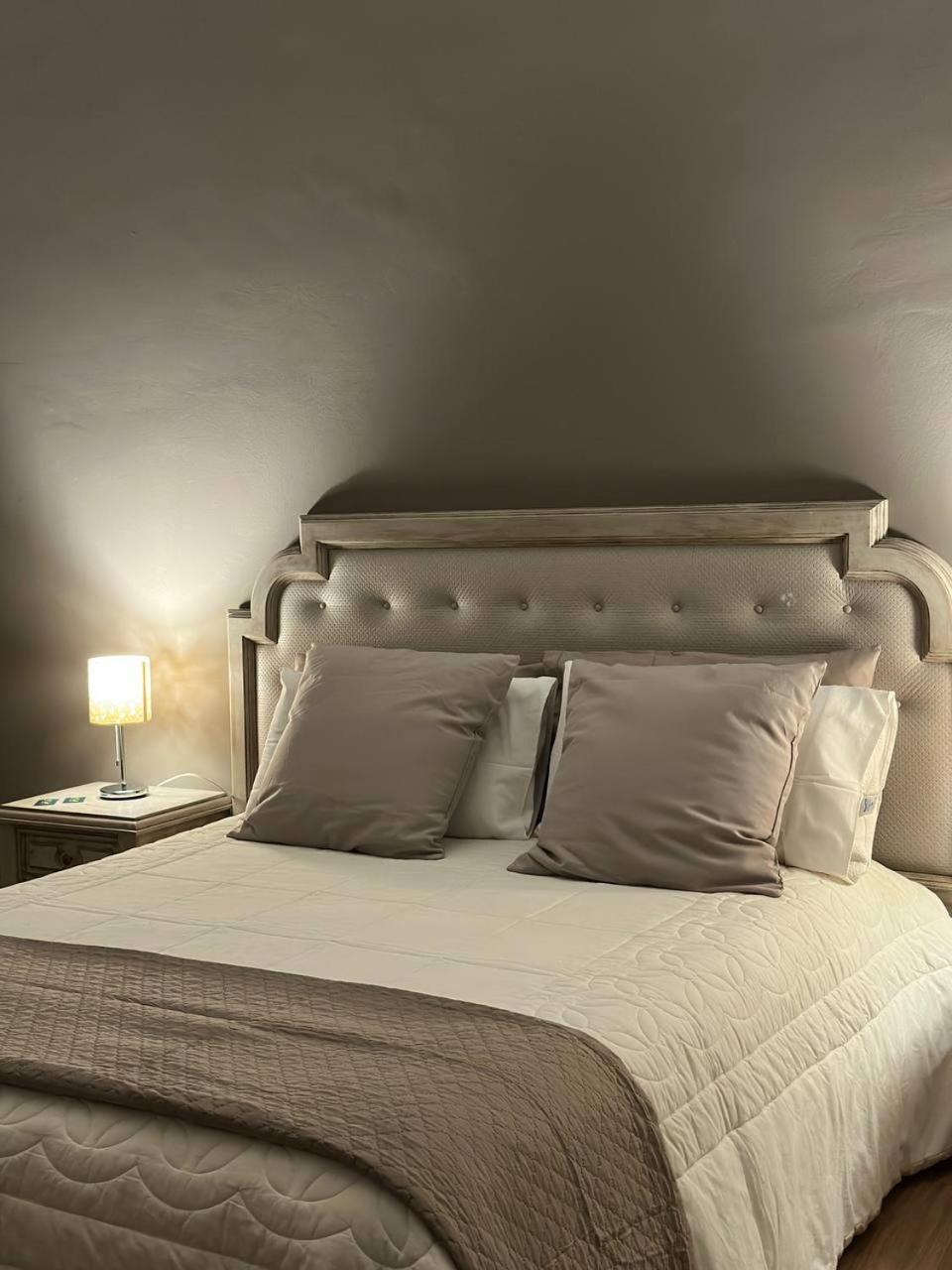 Al Borgo Apartment Катания Екстериор снимка